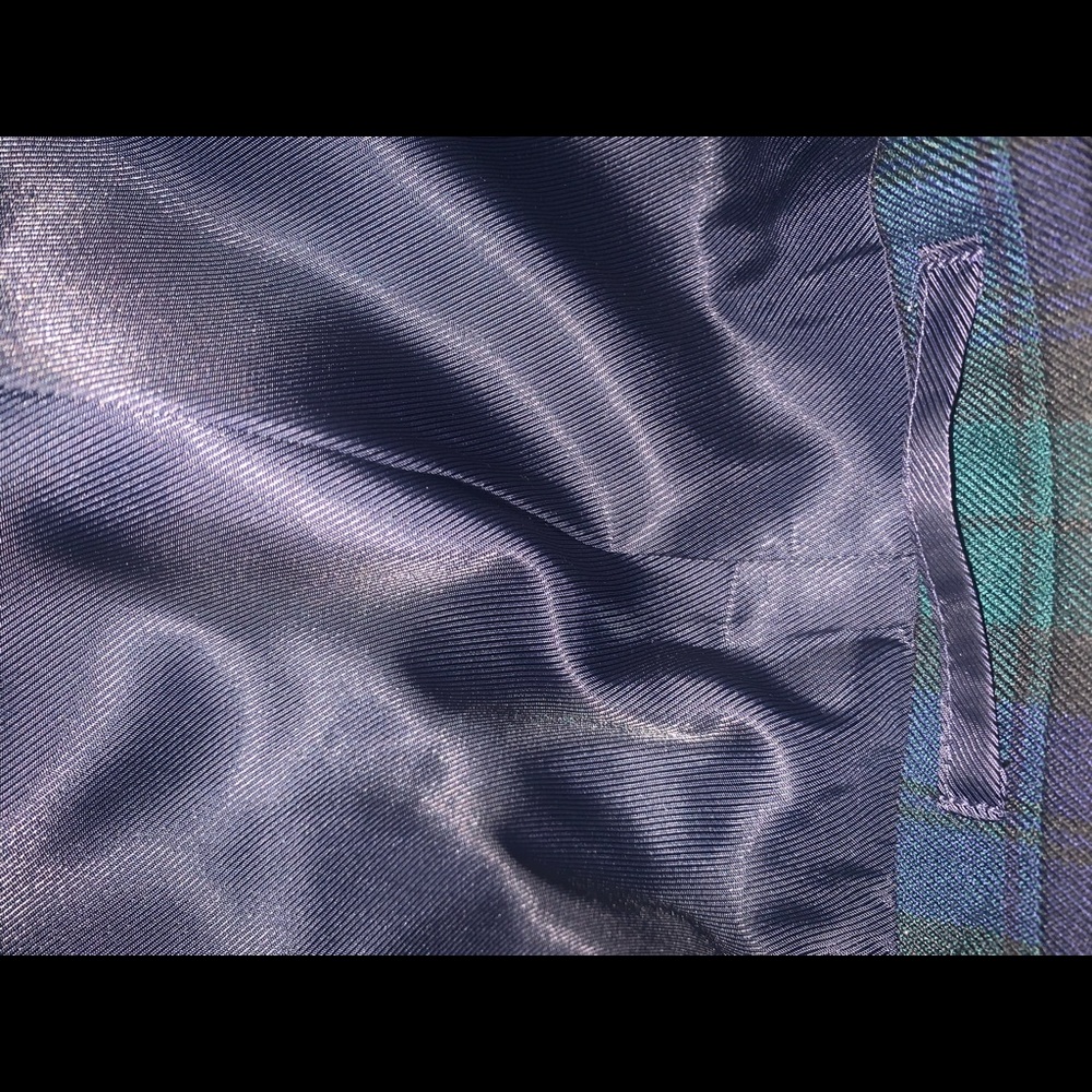 Suit - Picture 6 of 11